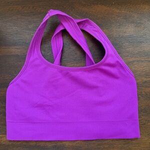 Athleta Ribbed Crossback Sports Bra in Vibrant Magenta